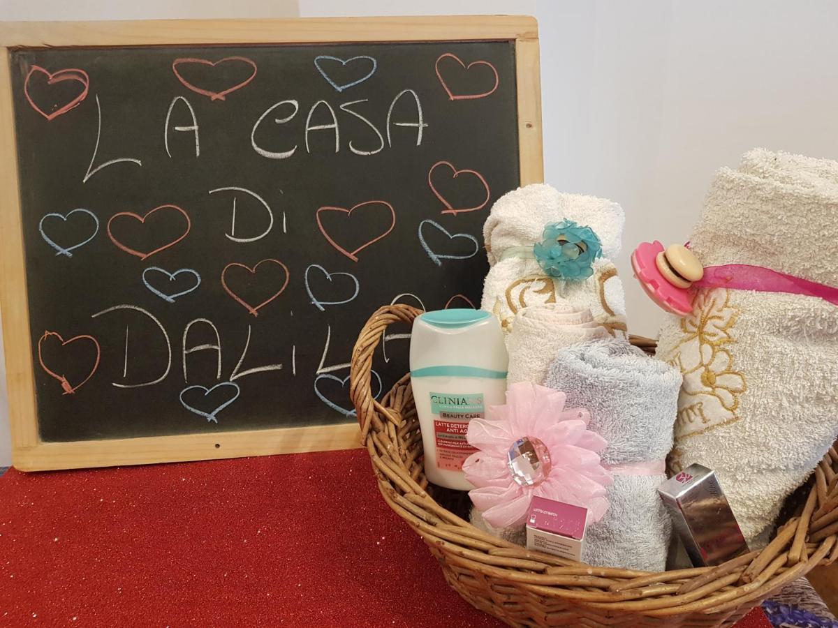 شقة La Casa Di Dalila Santa Croce sullʼ Arno المظهر الخارجي الصورة